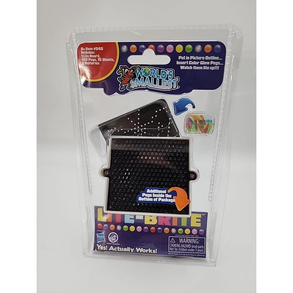 NIP Hasbro's World's‎ Smallest LITE-BRITE #545 Actually Works!